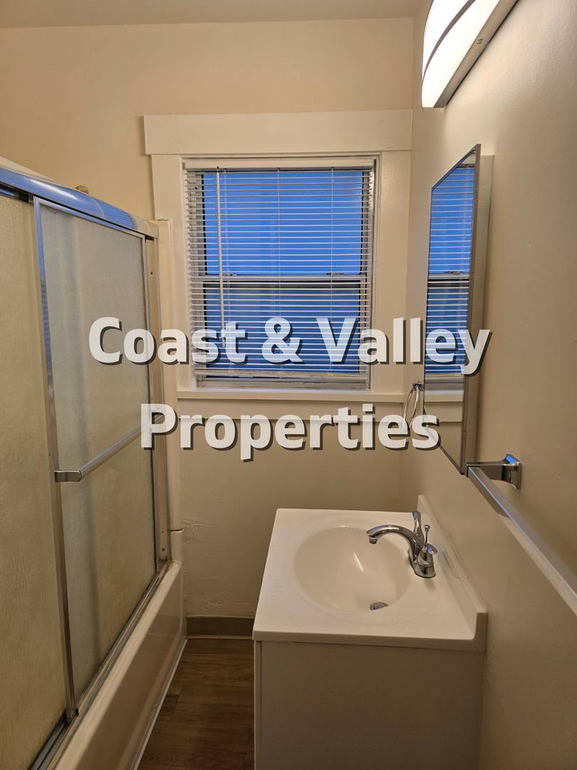 Apartment for rent at 120-122 N Mildred Ave, King City, CA 93930