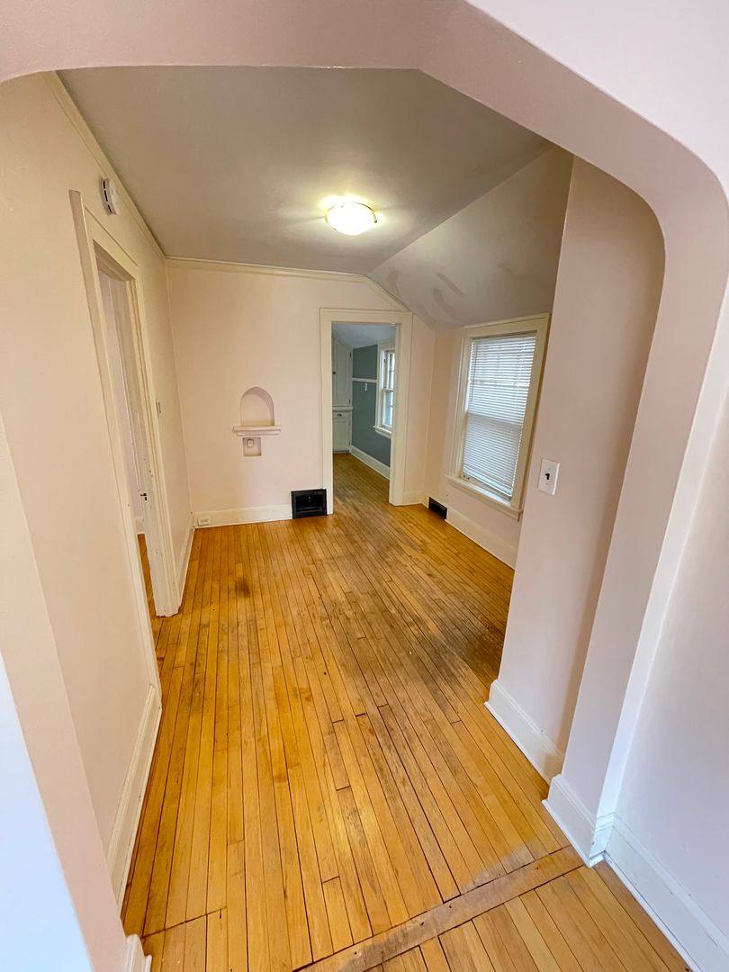 Apartment for rent at 310 E 5th St, Duluth, MN 55805