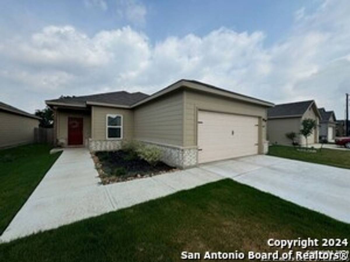House for rent at 10419 Buescher Lane, San Antonio, TX 78223