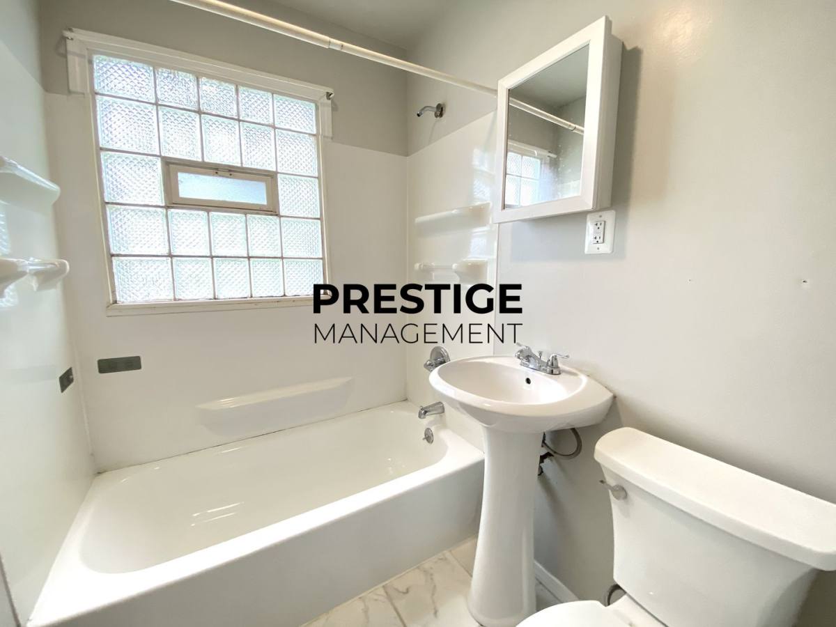 House for rent at 7532 Birch Ave, Hammond, IN 46324