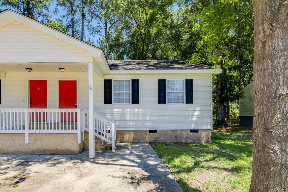 House for rent at 803 Ash St Extension, Springfield, GA 31329
