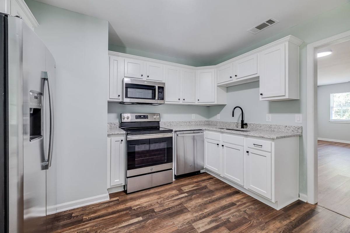 House for rent at 803 Ash St Extension, Springfield, GA 31329