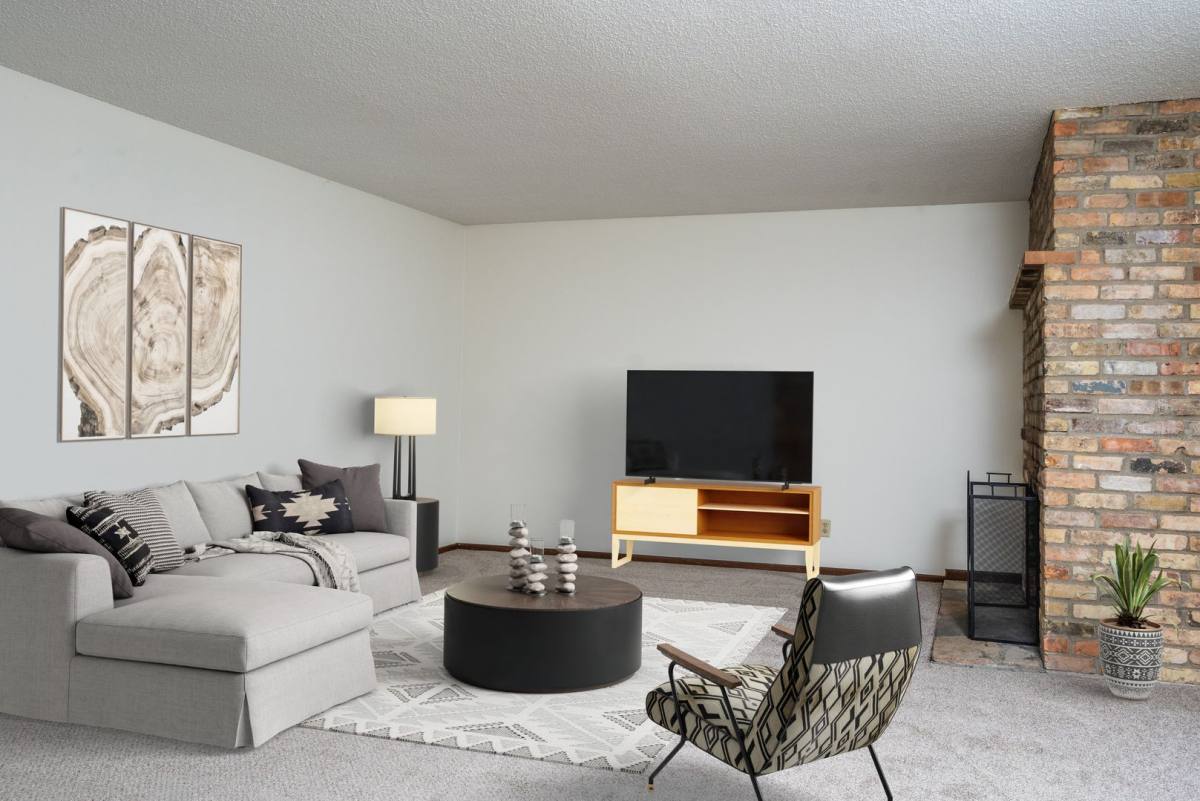 Apartment for rent at 5180 Lincoln Dr, Minneapolis, MN 55436