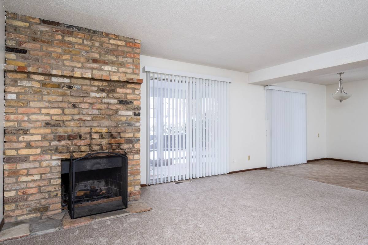 Apartment for rent at 5180 Lincoln Dr, Minneapolis, MN 55436