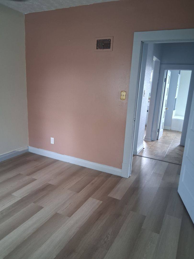Townhouse for rent at 536 1st St E, Dickinson, ND 58601
