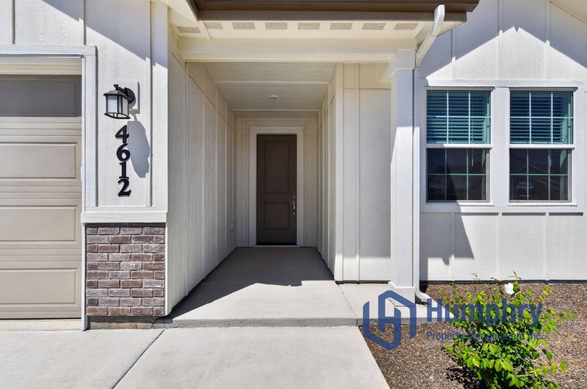 House for rent at 4612 W Wapoot St, Meridian, ID 83646