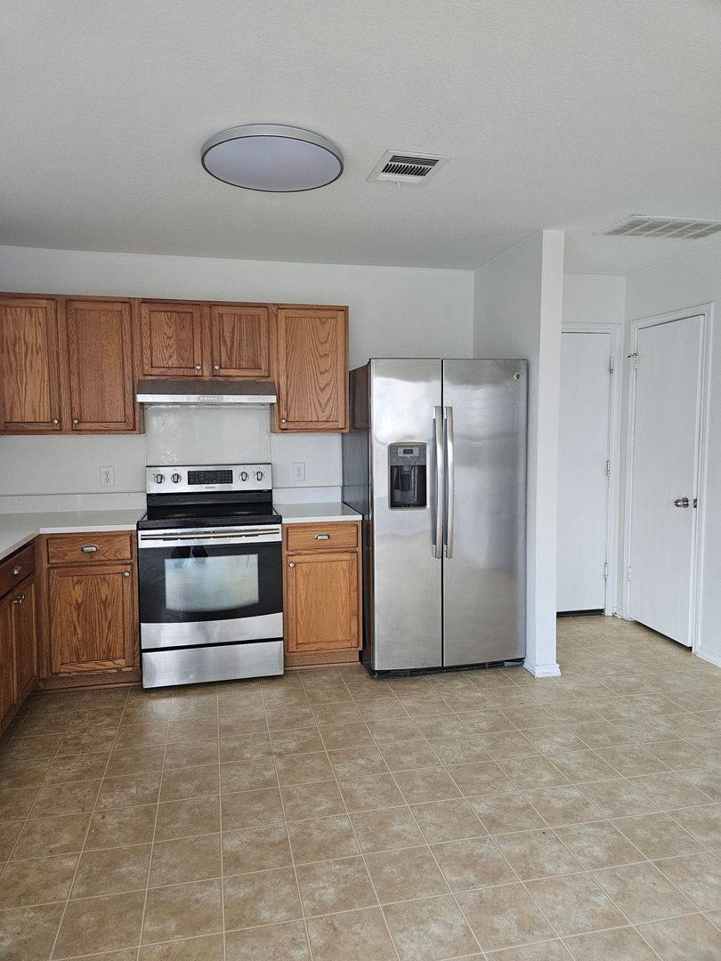 House for rent at 13400 Coomes Dr, Del Valle, TX 78617