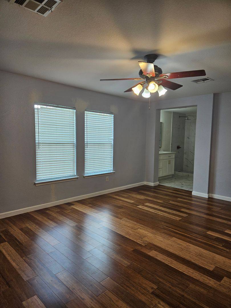 House for rent at 13400 Coomes Dr, Del Valle, TX 78617