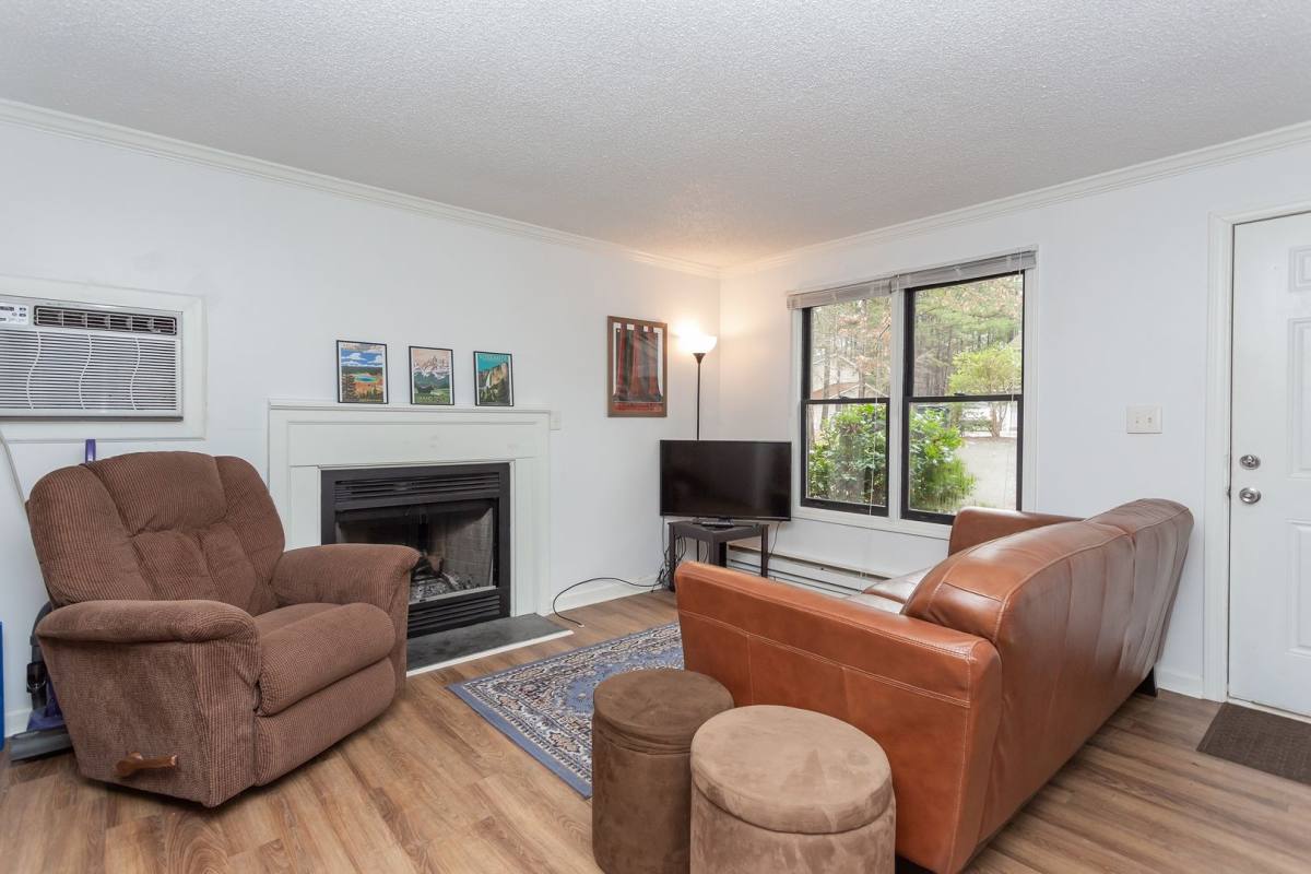 House for rent at 129 Forsyth Dr #B, Chapel Hill, NC 27517