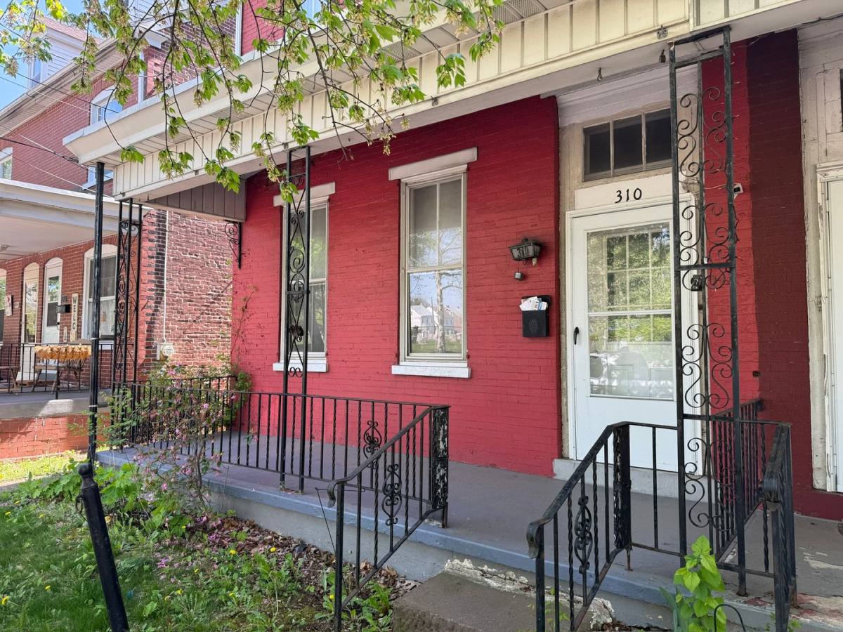 House for rent at 310 N Charlotte St, Pottstown, PA 19464