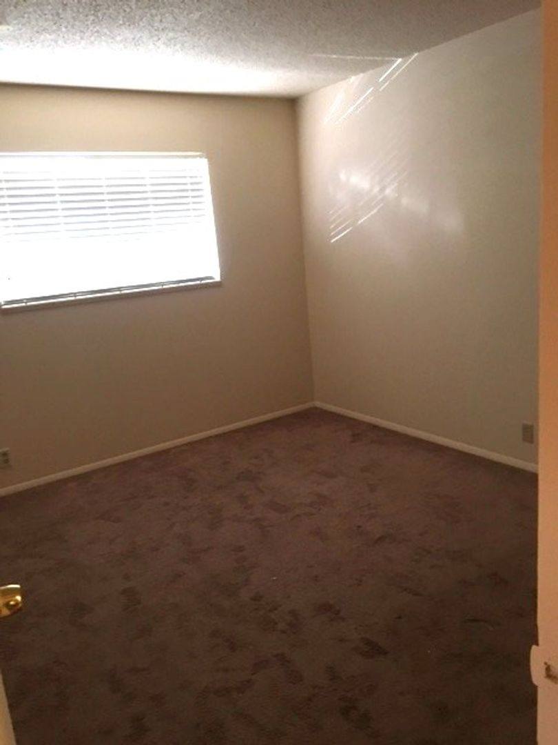 Apartment for rent at 71 Vine St, Reno, NV 89503