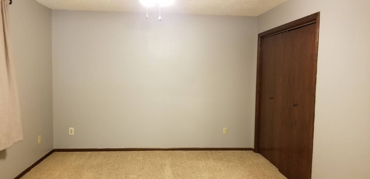 House for rent at 4401 E Oak St, Sioux Falls, SD 57103