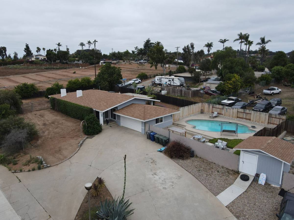 House for rent at 420 Osborne St, Vista, CA 92084