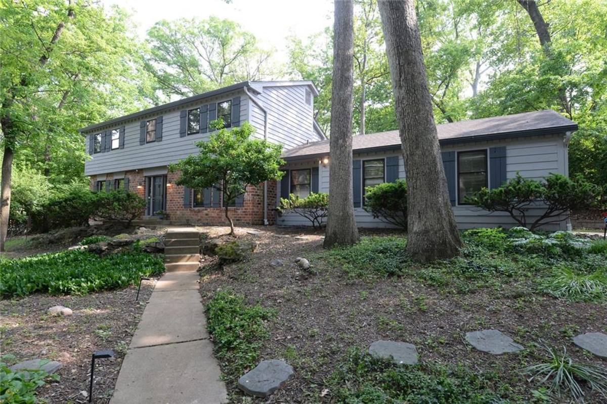 House for rent at 1839 Cabinwood Court, Chesterfield, MO 63017