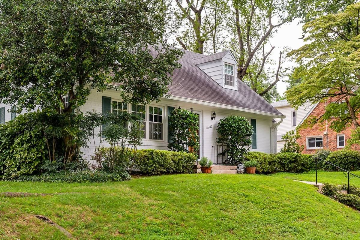 House for rent at 6400 Ruffin Rd, Chevy Chase, MD 20815