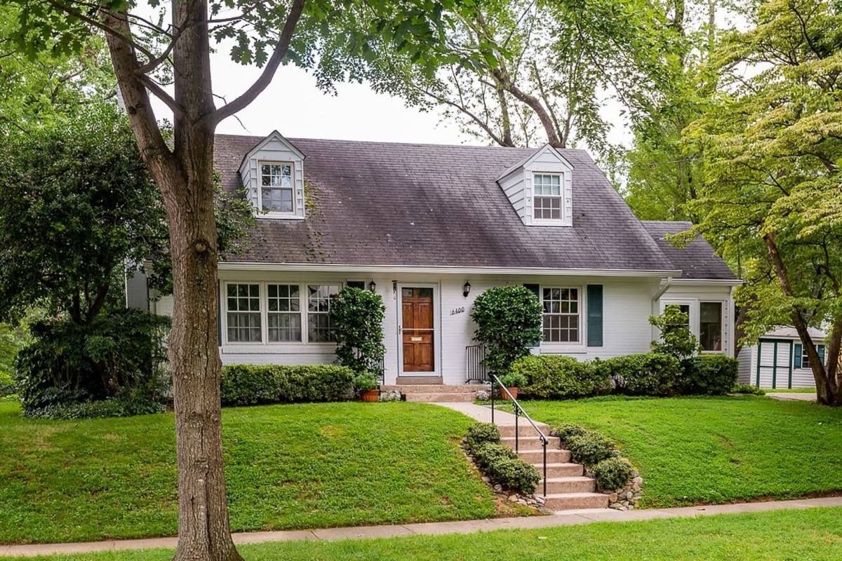 House for rent at 6400 Ruffin Rd, Chevy Chase, MD 20815