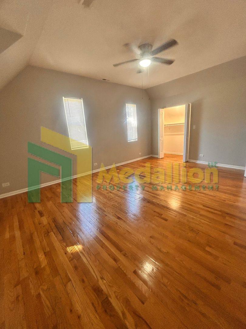 Apartment for rent at 4700 W Monroe St, Chicago, IL 60644