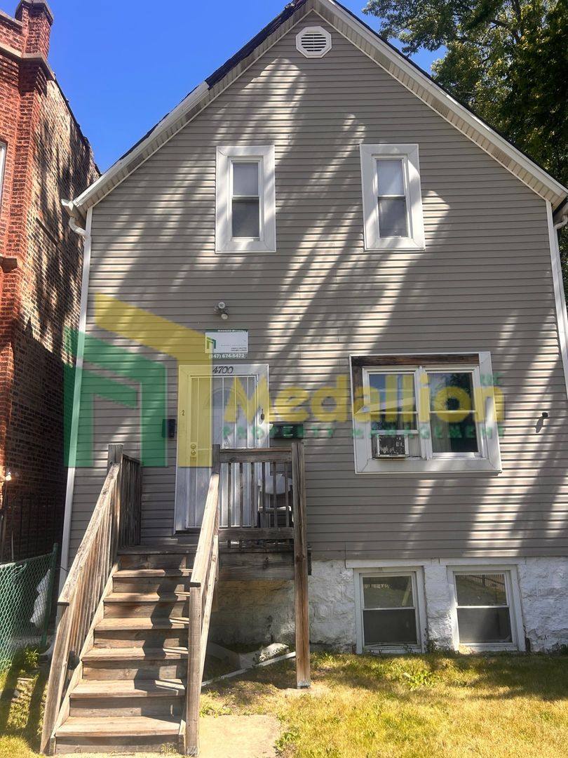 Apartment for rent at 4700 W Monroe St, Chicago, IL 60644
