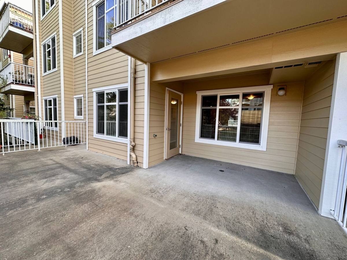 Apartment for rent at 2300 NE 65th St, Seattle, WA 98115