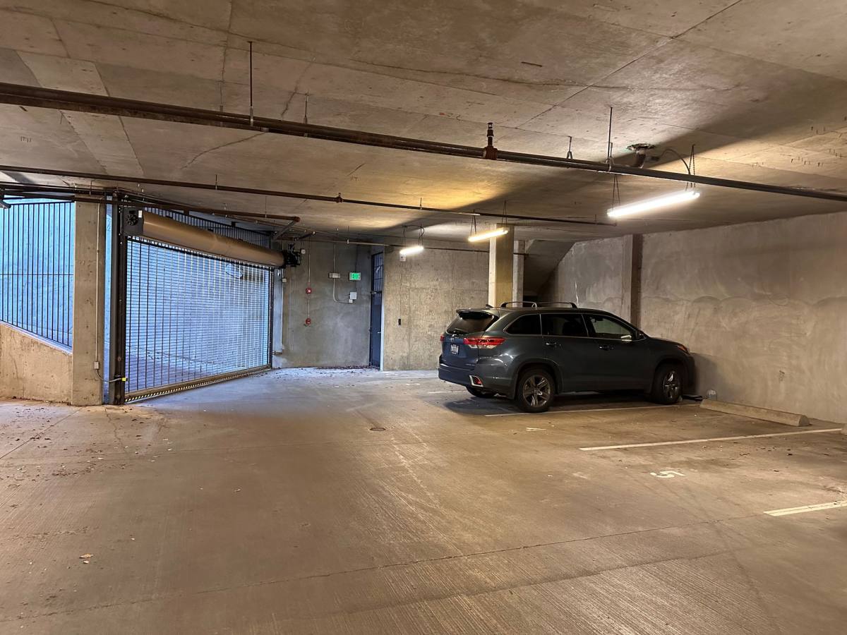 Apartment for rent at 2300 NE 65th St, Seattle, WA 98115