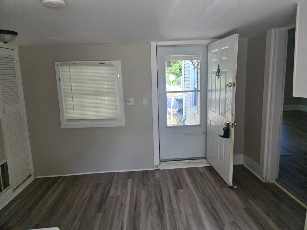 House for rent at 451 N 25th St Mk, Louisville, KY 40212