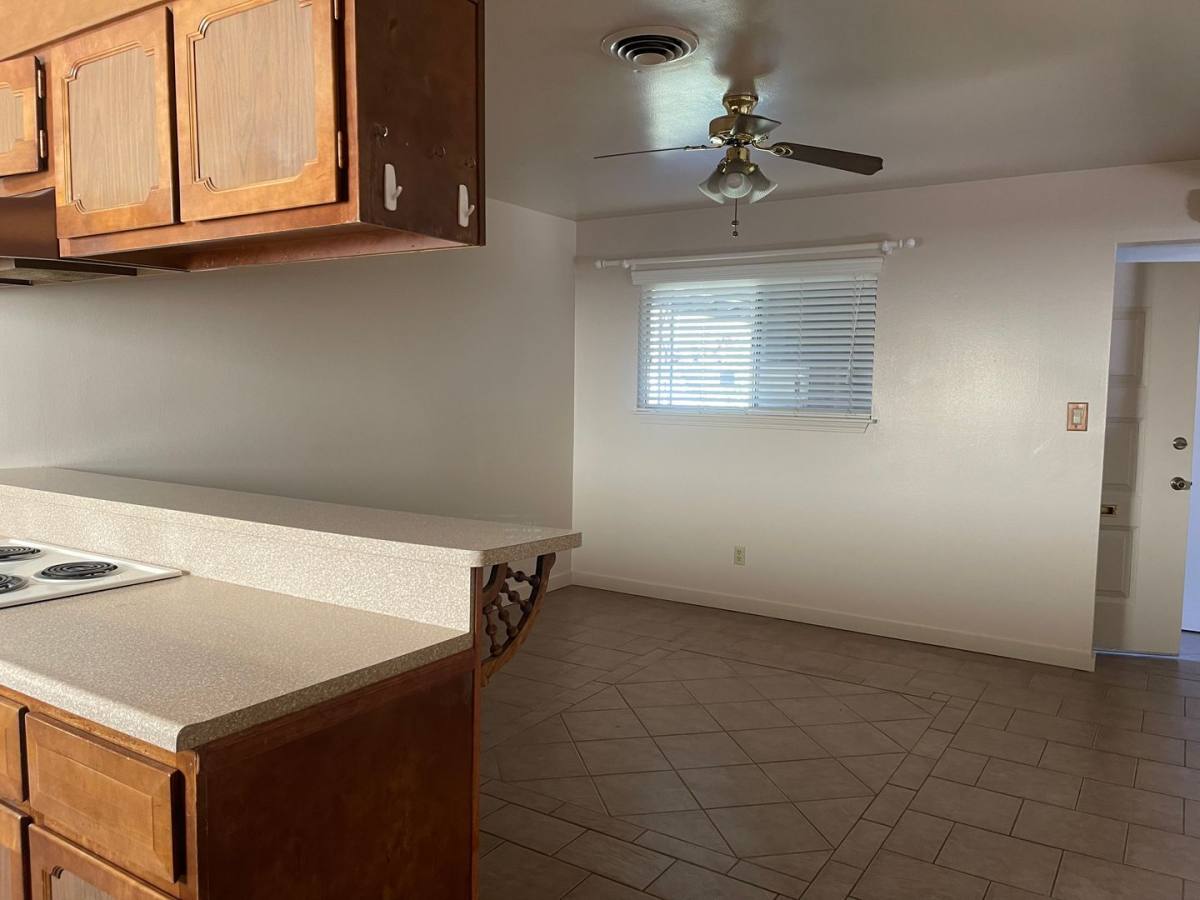 House for rent at 735 Christine Ave, Redding, CA 96003