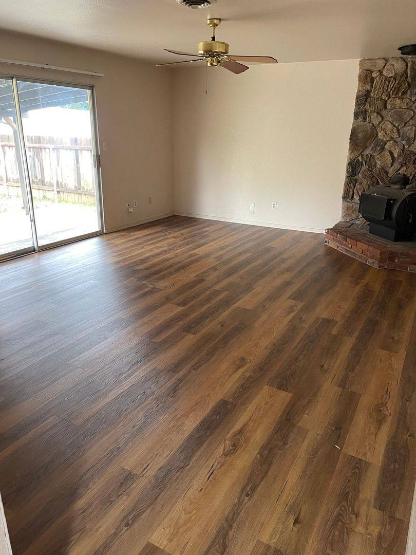 House for rent at 735 Christine Ave, Redding, CA 96003