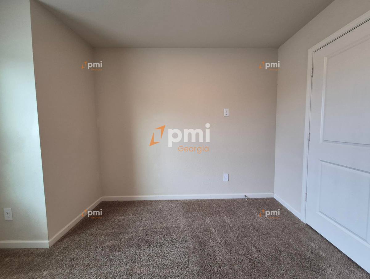 Townhouse for rent at 511 Highwood Lane, Atlanta, GA 30344