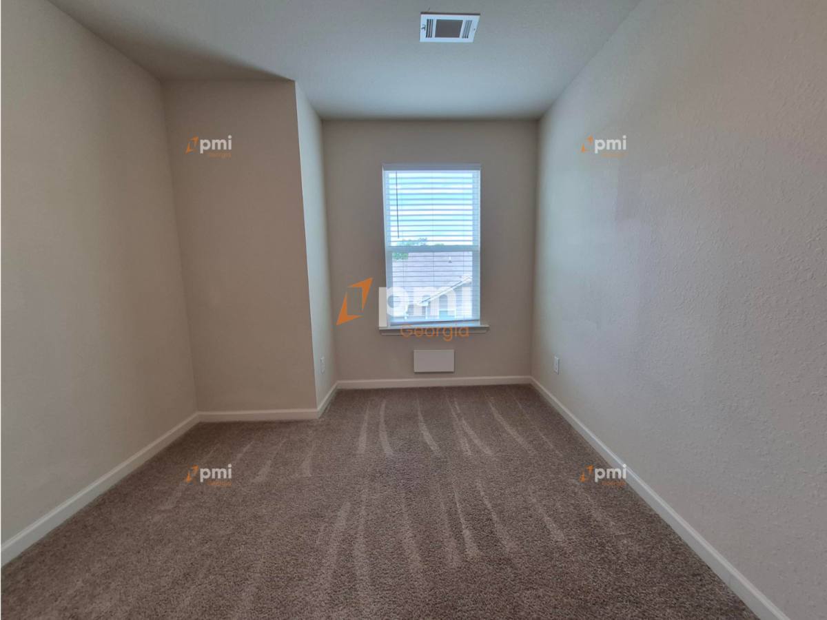 Townhouse for rent at 511 Highwood Lane, Atlanta, GA 30344