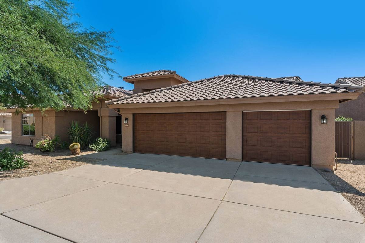 House for rent at 9295 E Rockwood Dr, Scottsdale, AZ 85255