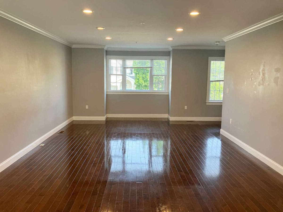 Townhouse for rent at 106 Intervale St #B, Quincy, MA 02169