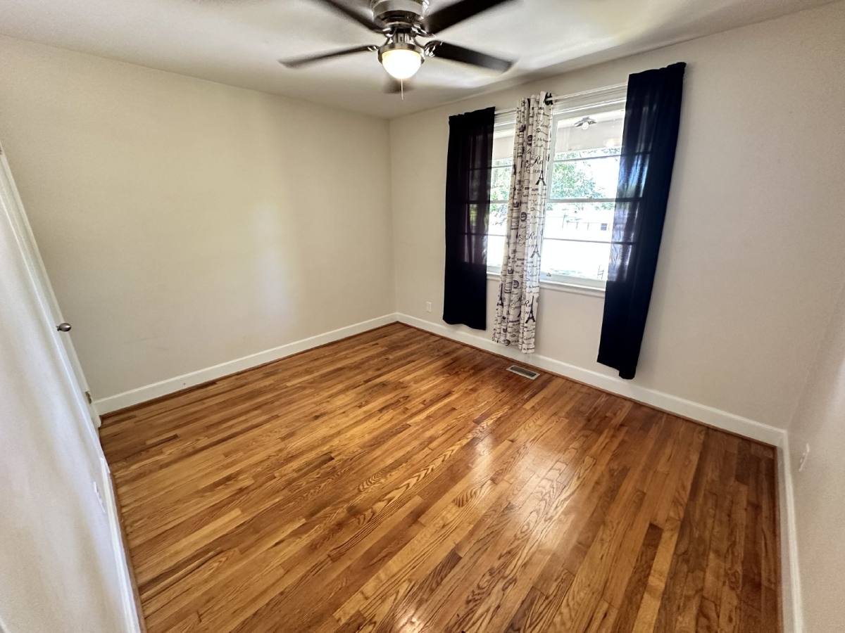 Townhouse for rent at 1719 Burnham St, West Columbia, SC 29169