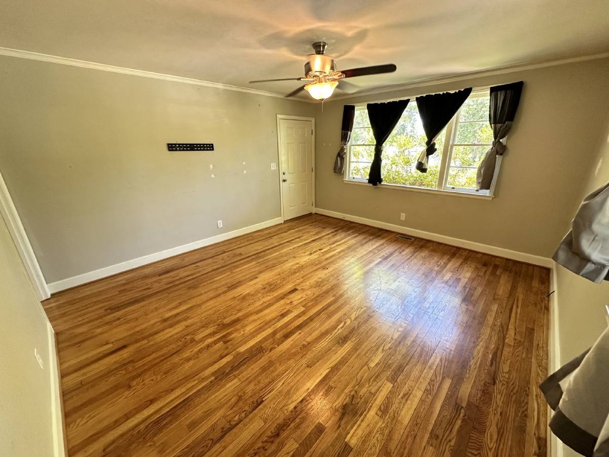 Townhouse for rent at 1719 Burnham St, West Columbia, SC 29169