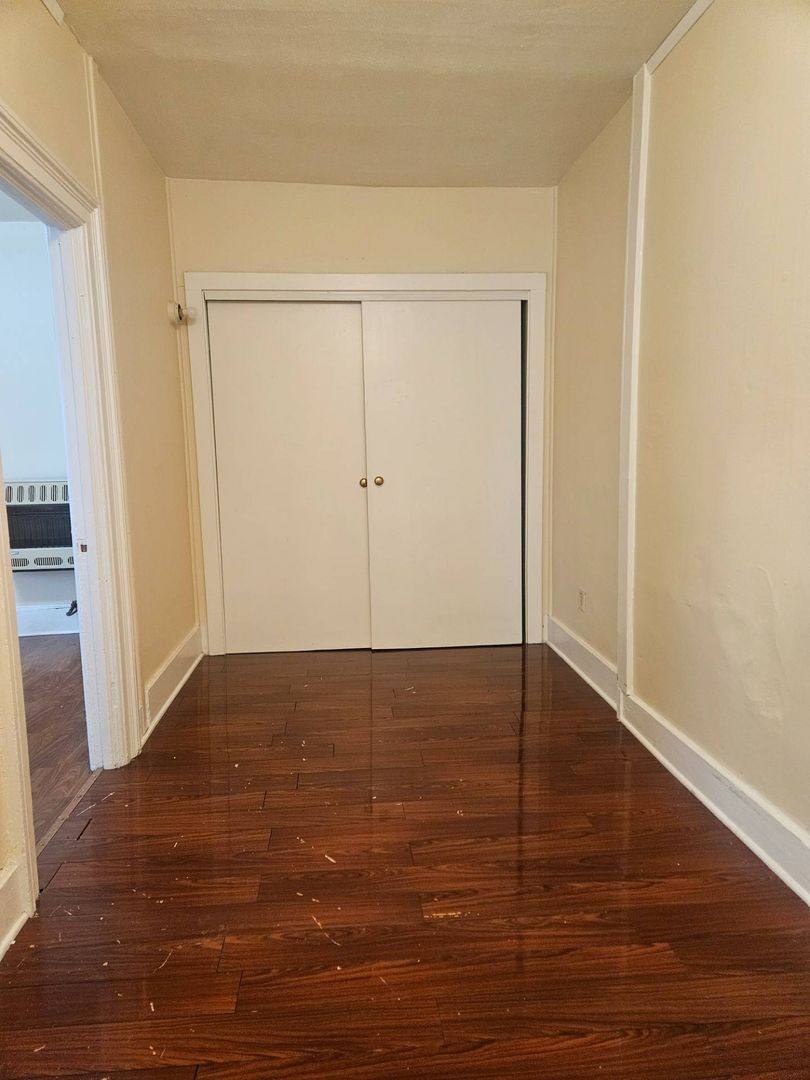 Apartment for rent at 322-324 S 4th St, Rockford, IL 61104