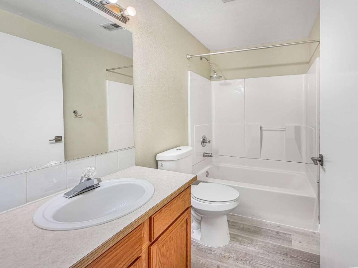 Apartment for rent at 15704 NE Milton Place #B, Portland, OR 97230