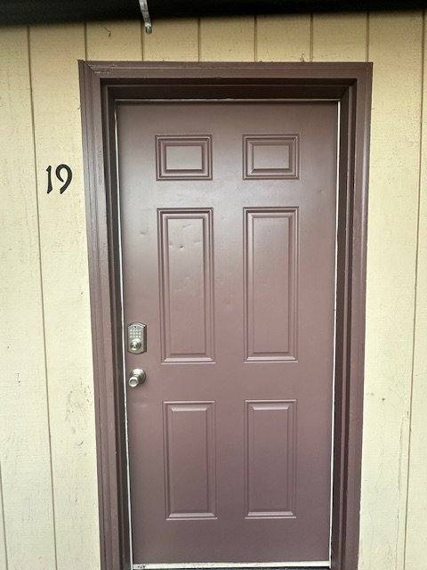 Apartment for rent at 13746 SE Powell Blvd #19, Portland, OR 97236