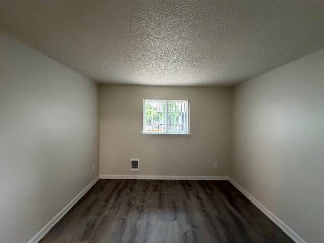 Apartment for rent at 17442 SE Powell Blvd, Portland, OR 97236