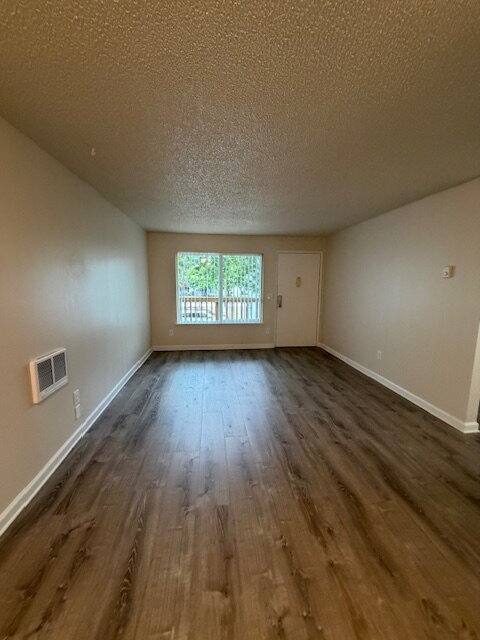 Apartment for rent at 17442 SE Powell Blvd, Portland, OR 97236