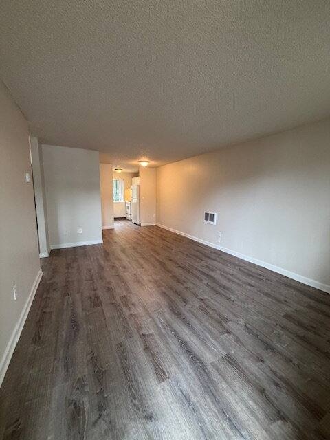 Apartment for rent at 17442 SE Powell Blvd, Portland, OR 97236