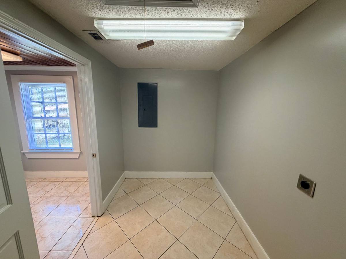 Apartment for rent at 1005 Langdale Place, Valdosta, GA 31602