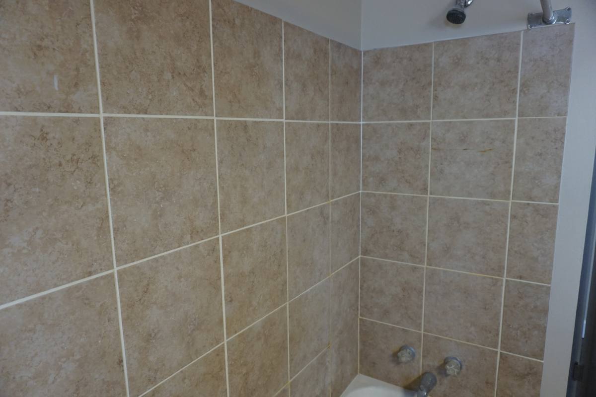 House for rent at 2022 S 300 E, Salt Lake City, UT 84115
