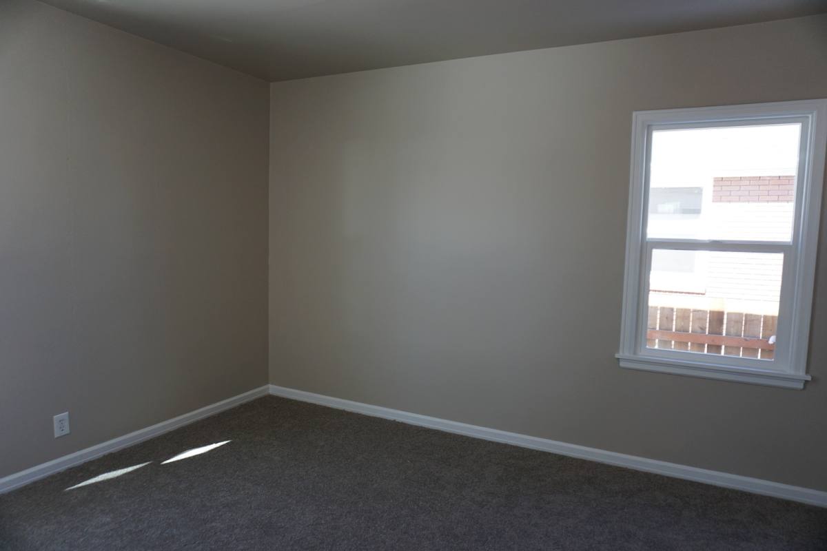 House for rent at 2022 S 300 E, Salt Lake City, UT 84115