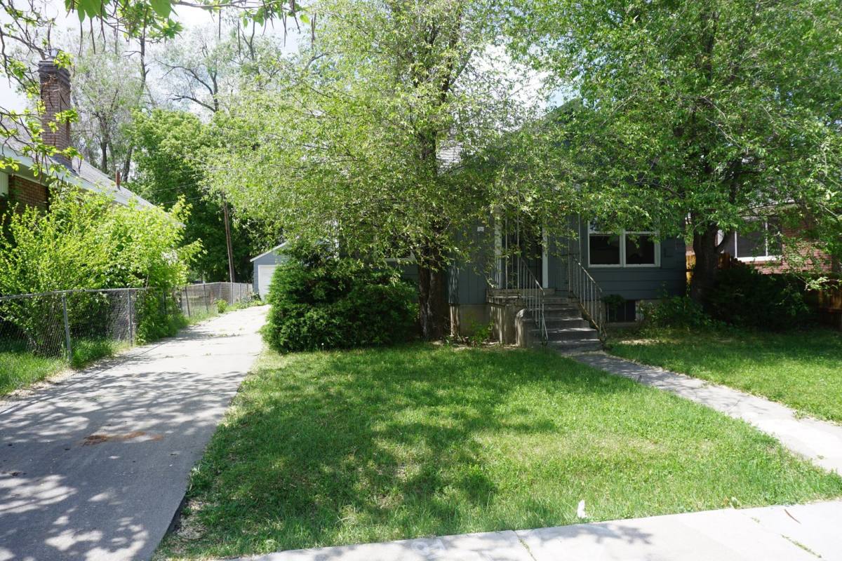 House for rent at 2022 S 300 E, Salt Lake City, UT 84115