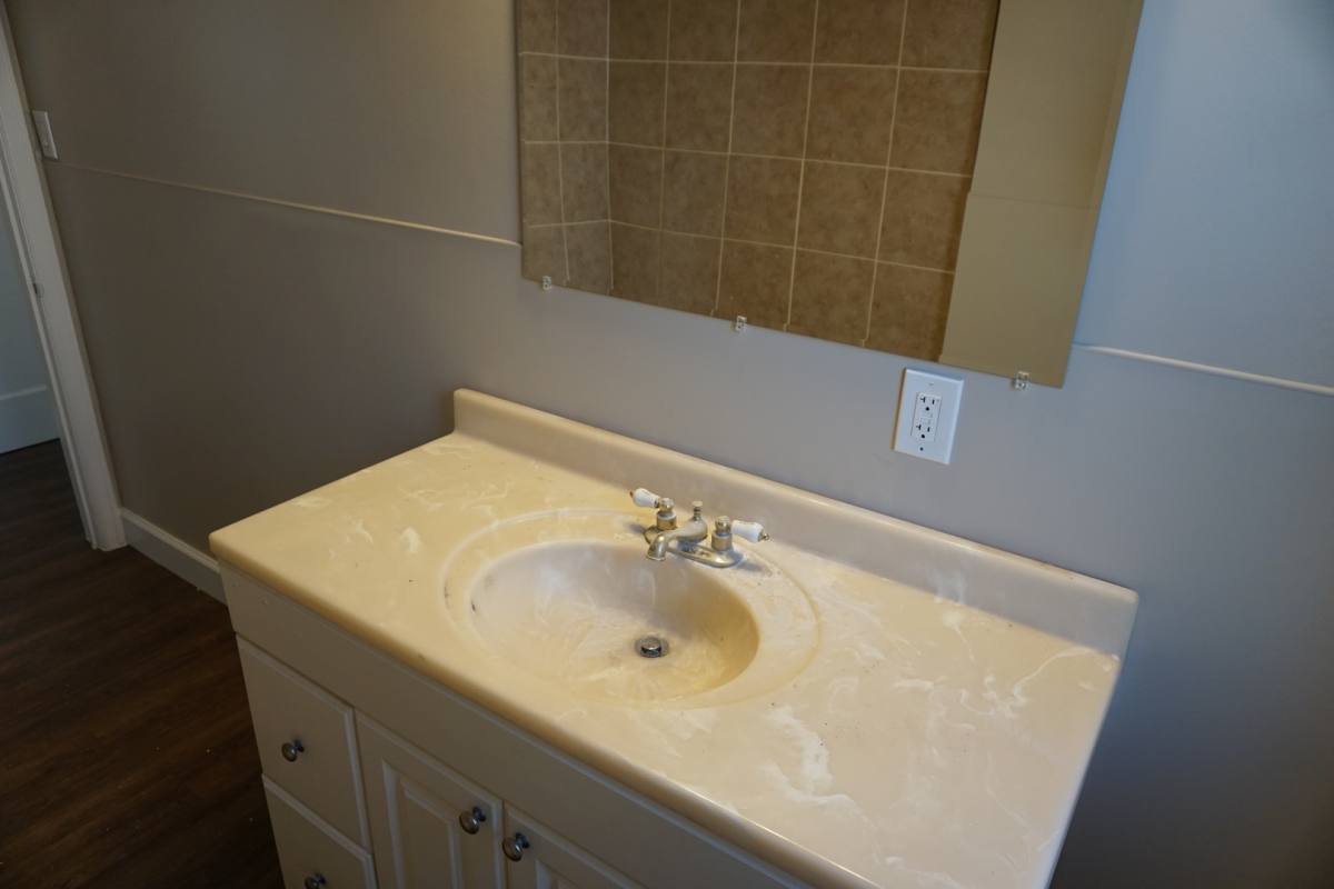 House for rent at 2022 S 300 E, Salt Lake City, UT 84115