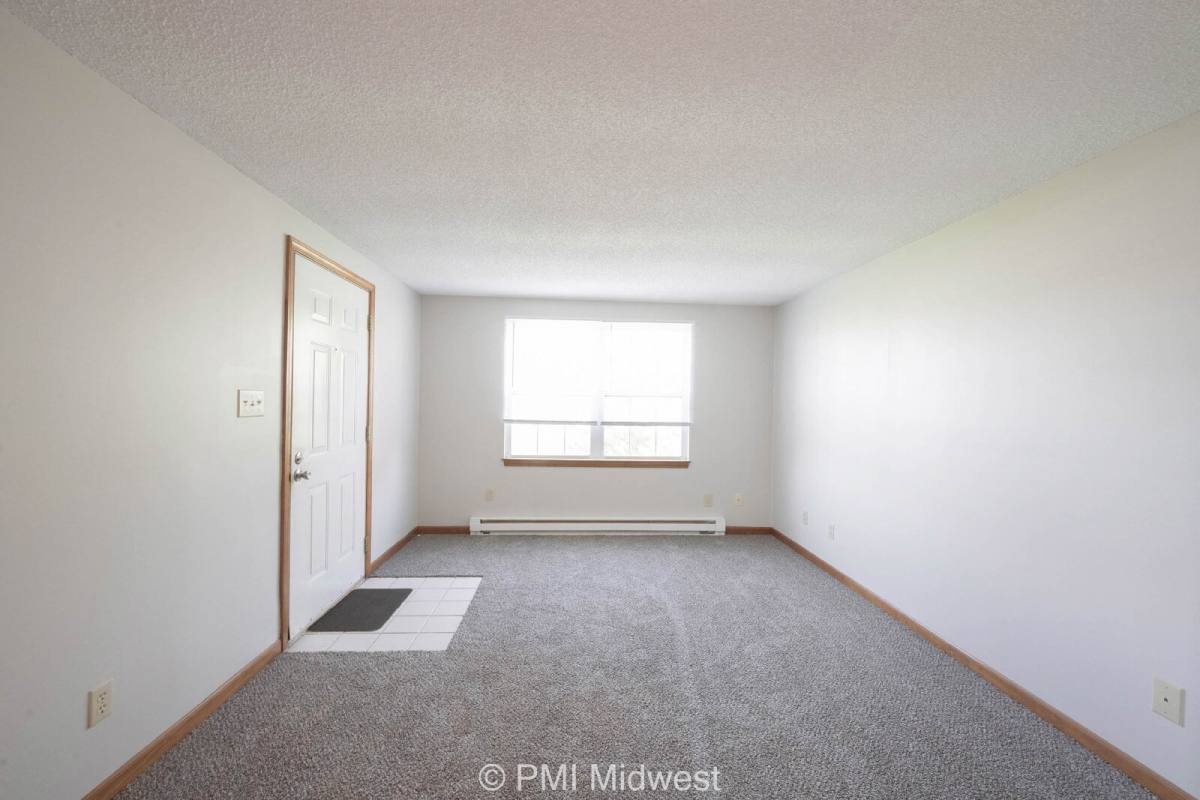 Townhouse for rent at 1708 S Market St, Kokomo, IN 46902