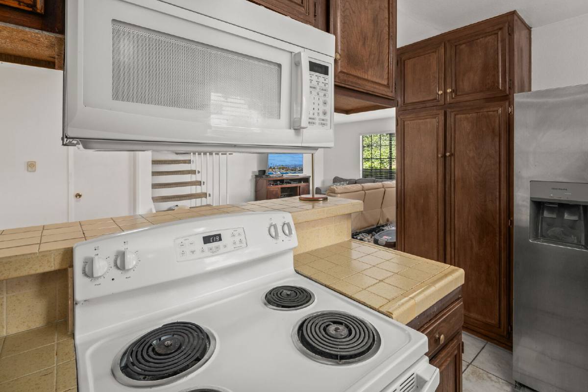 Townhouse for rent at 4390 Caminito Del Diamante #93, San Diego, CA 92121