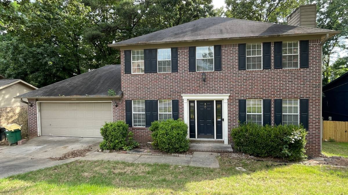 House for rent at 14421 Woodcreek Dr, Little Rock, AR 72211