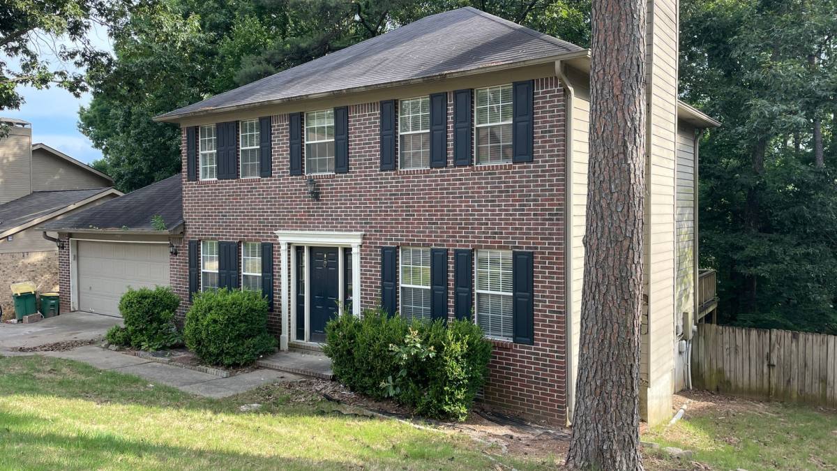 House for rent at 14421 Woodcreek Dr, Little Rock, AR 72211