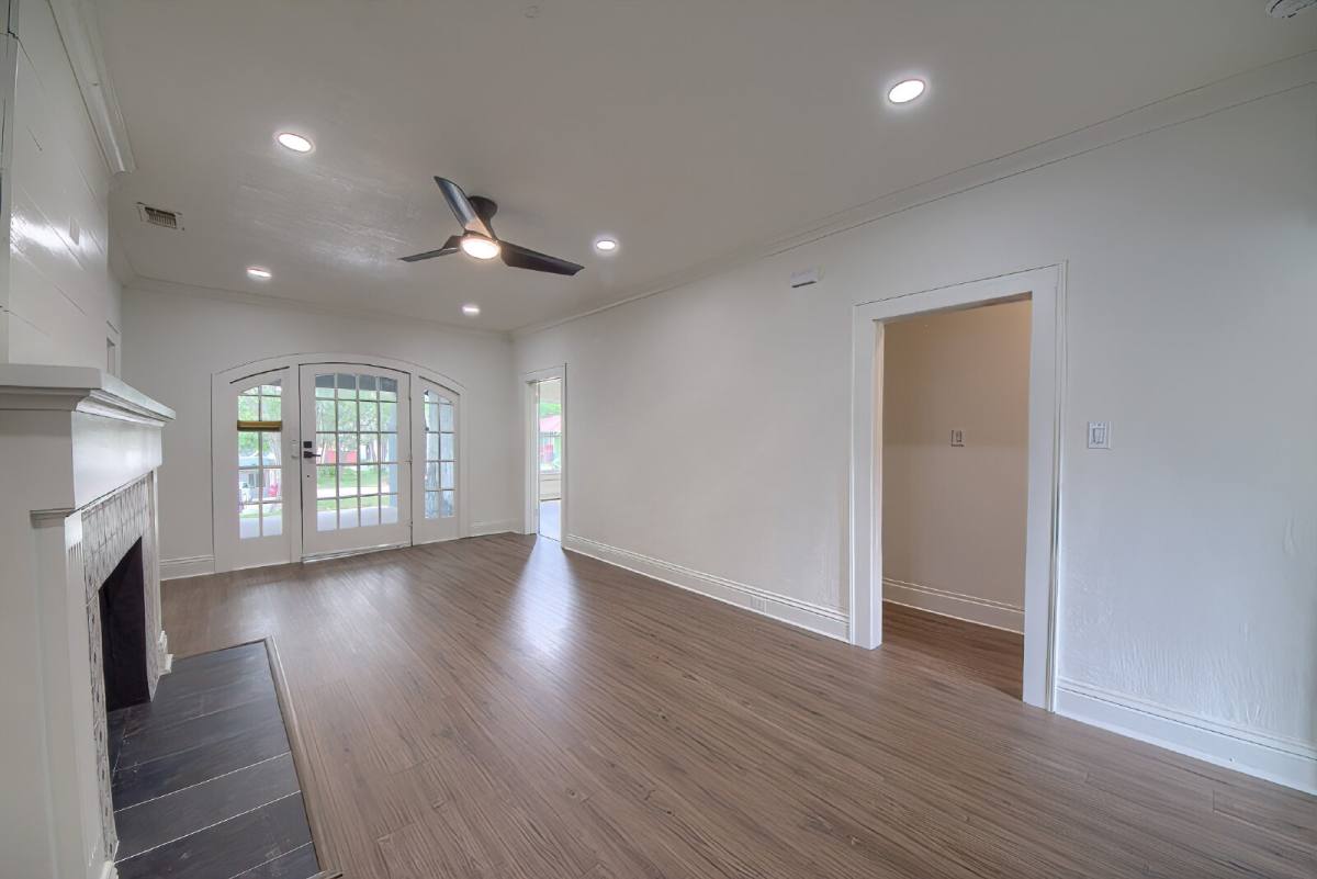 House for rent at 518 Queen Anne Court, San Antonio, TX 78209