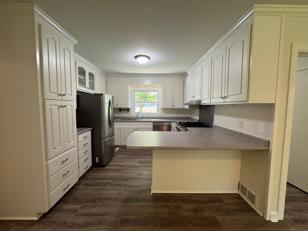 House for rent at 204 Glen Ridge Rd NE, Rome, GA 30161